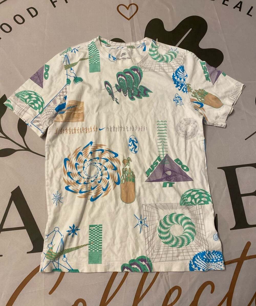 Nike NSW Festival All Over Print Graphic T-Shirt